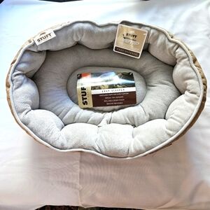 Easy Comfort, Stuft Cat Bedding!! New!